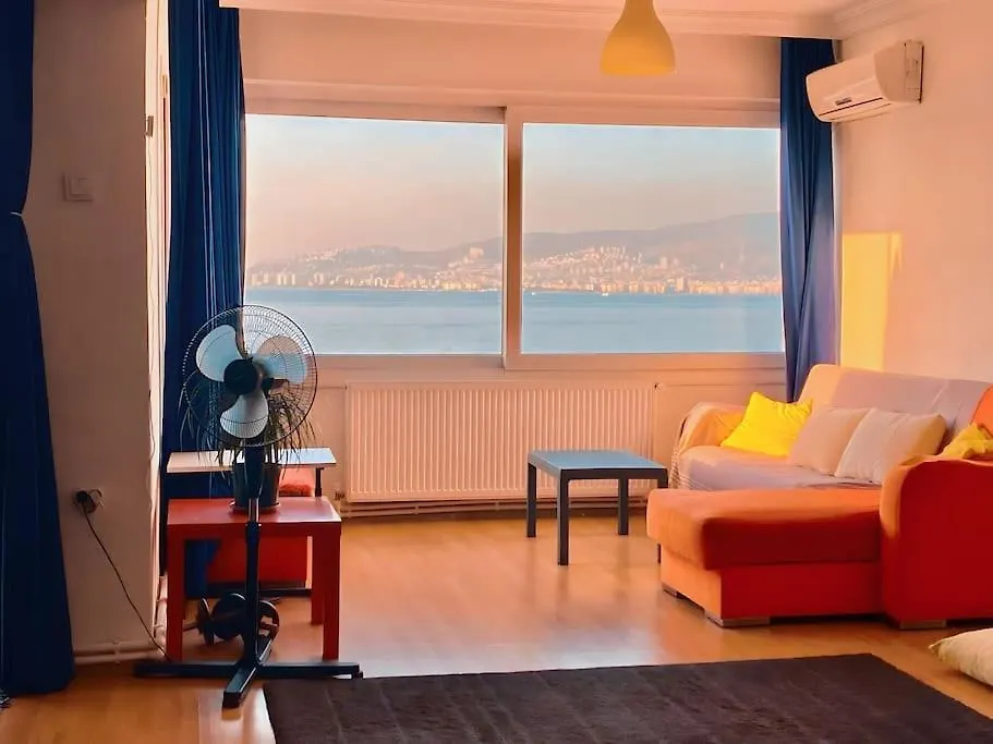 شقة View Of Izmir. Sweet & Silent House. تركيا